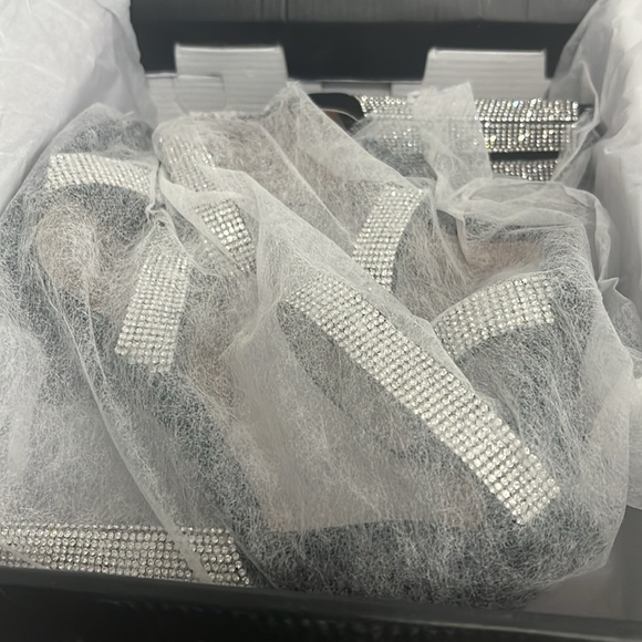 Sparkly black, block heel - Picture 5 of 7